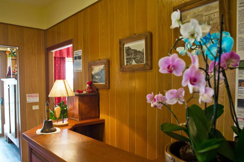 Albergo Valentino Bionaz Екстериор снимка