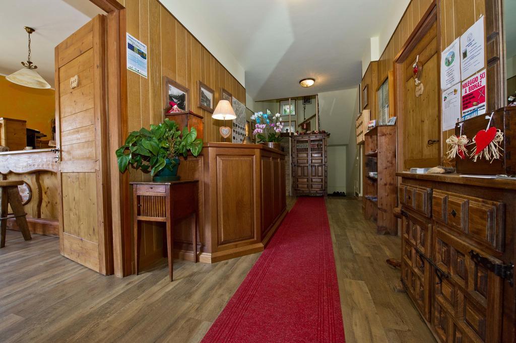 Albergo Valentino Bionaz Екстериор снимка