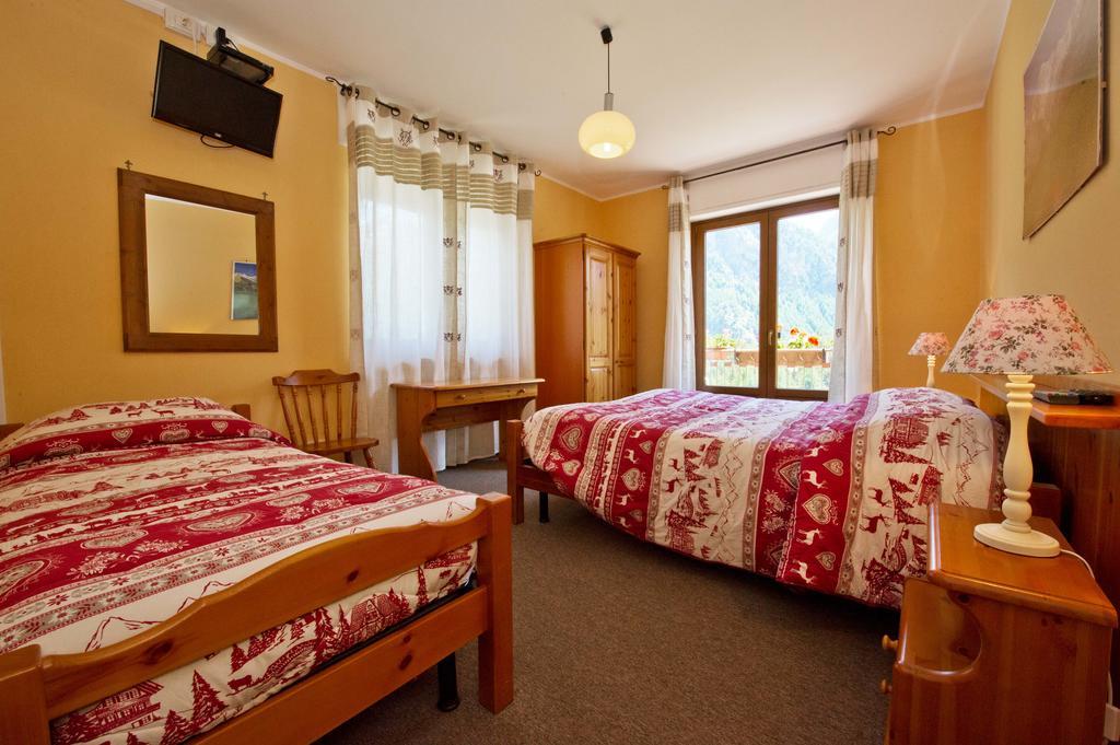 Albergo Valentino Bionaz Екстериор снимка
