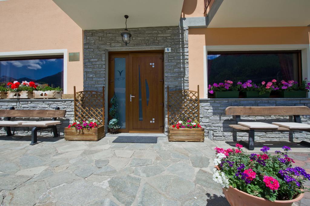 Albergo Valentino Bionaz Екстериор снимка